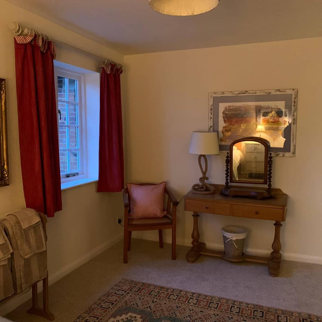 made-to-measure, bespoke, curtains &amp; blinds.