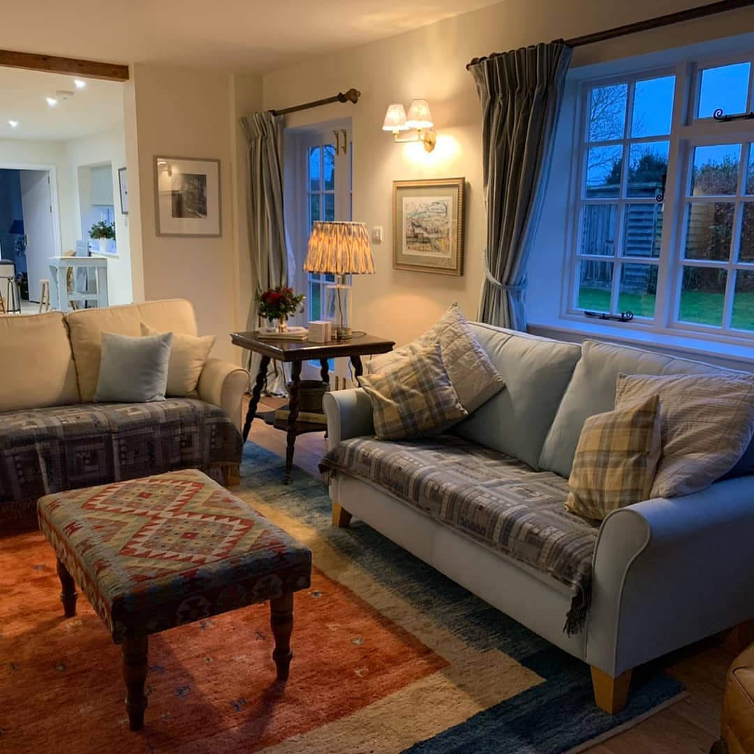 made-to-measure, bespoke, curtains &amp; blinds.